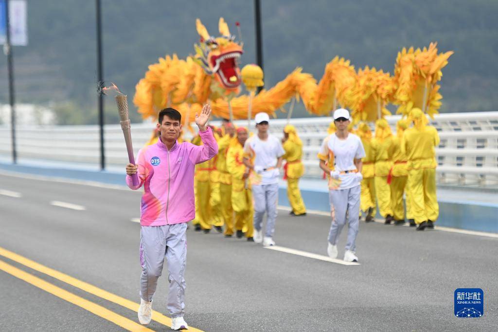 杭州亚残运会火炬传递启动杭州亚残运会！杭州亚残运会