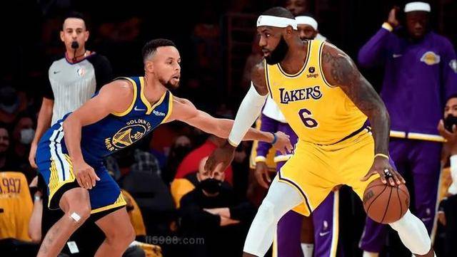 NBA季前赛：老詹弓拉满月NBA季前赛，库里百步穿杨，湖人对射勇士！NBA季前赛