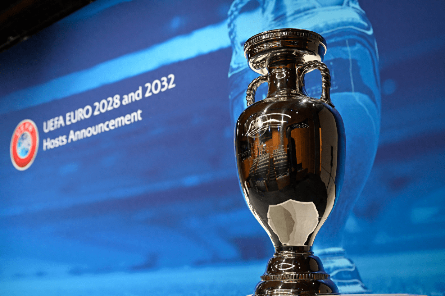 【快报】不服老2026世界杯，C罗决定参加2026世界杯！2026世界杯