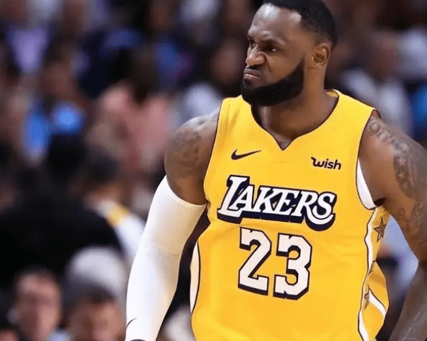 洛杉矶湖人的超级巨星勒布朗·詹姆斯（LeBron James）以一句歌词回应洛杉矶湖人！洛杉矶湖人