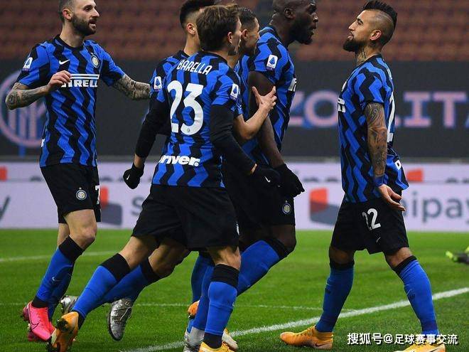 足球热搜：利物浦对阵伯恩茅斯 国际米兰（ Inter Milan）对阵蒙扎国际米兰（ Inter Milan）！国际米兰（ Inter Milan）