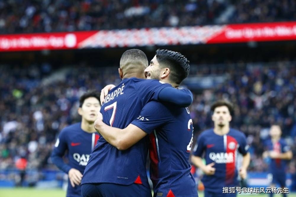 巴黎圣日耳曼3-0斯特拉斯堡巴黎圣日耳曼，登顶法国甲级联赛（Ligue 1）积分榜，姆巴佩继续领跑射手榜！巴黎圣日耳曼