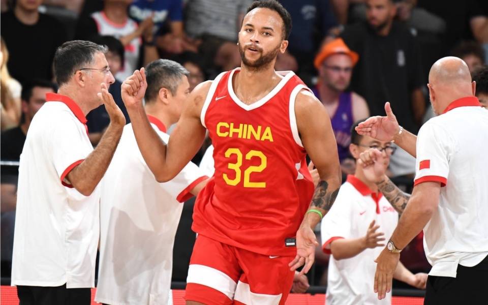 NBA一夜动态｜湖人签约布朗尼 库里送别克莱 李凯尔加盟勇士