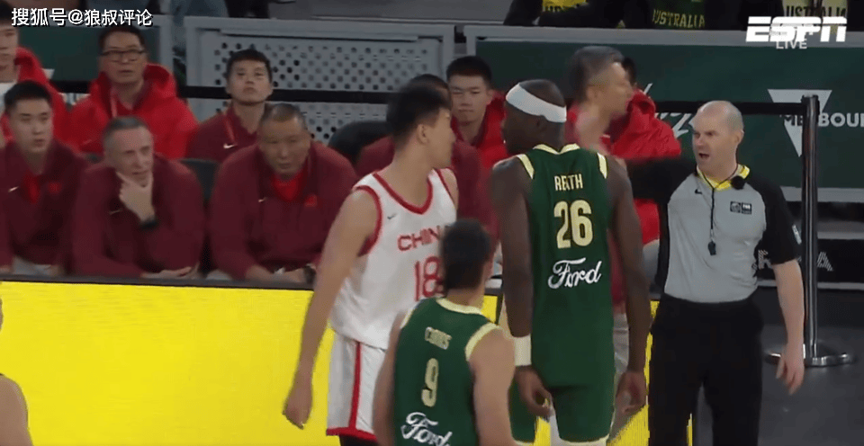 热议杜润旺酿造冲突！青岛热搜吐槽里斯：去了一趟NBA 小脾气也见长