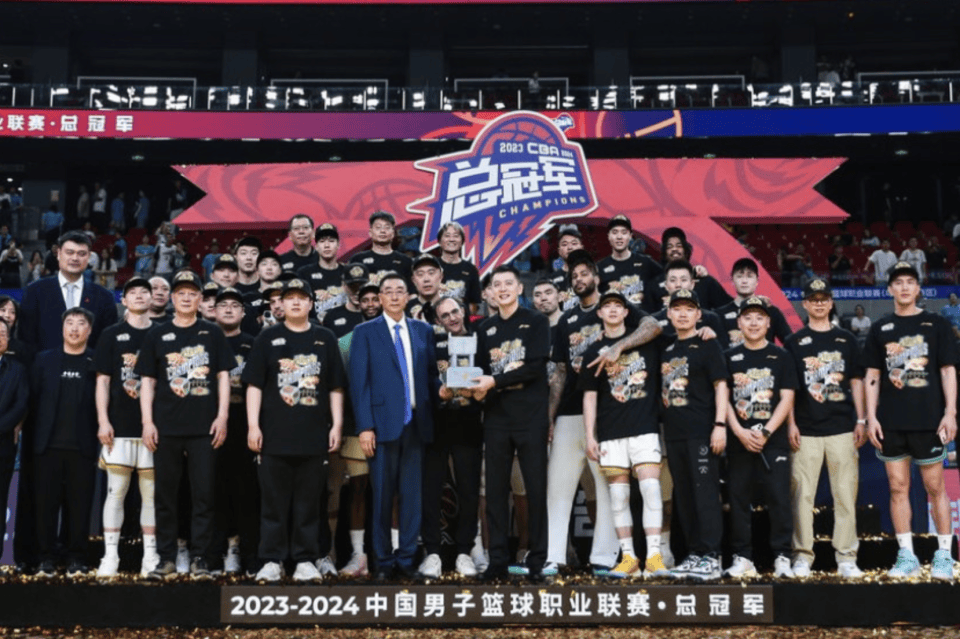 赛程正式公布，辽宁男篮要和NBA全明星打比赛，姚明做对了